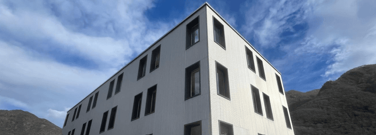 Affittasi spazio commerciale/uffici – Mezzovico thumbnail 2