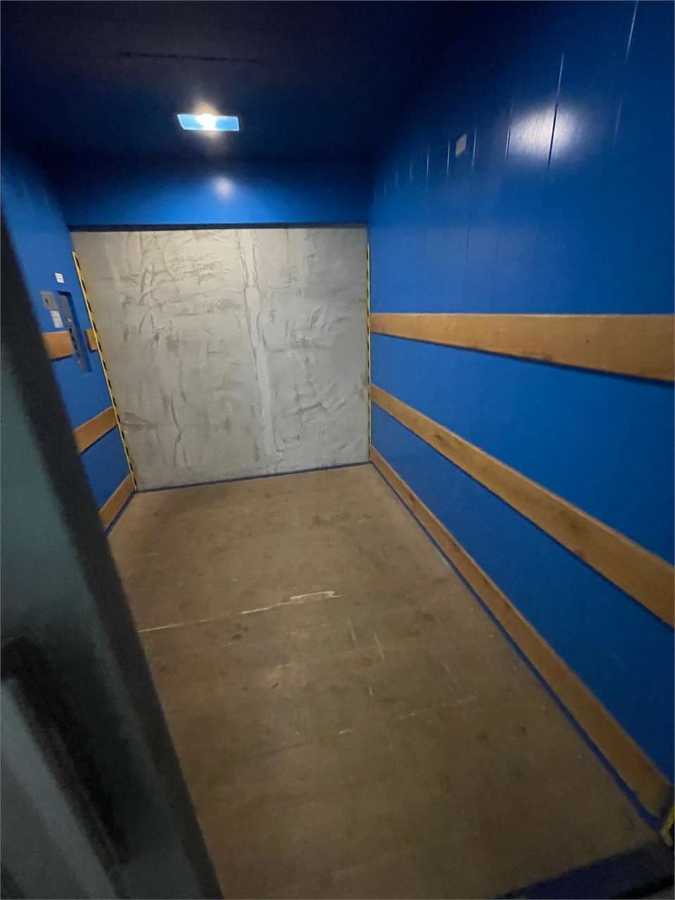 Spazio commerciale -500mq libero  da subito thumbnail 6