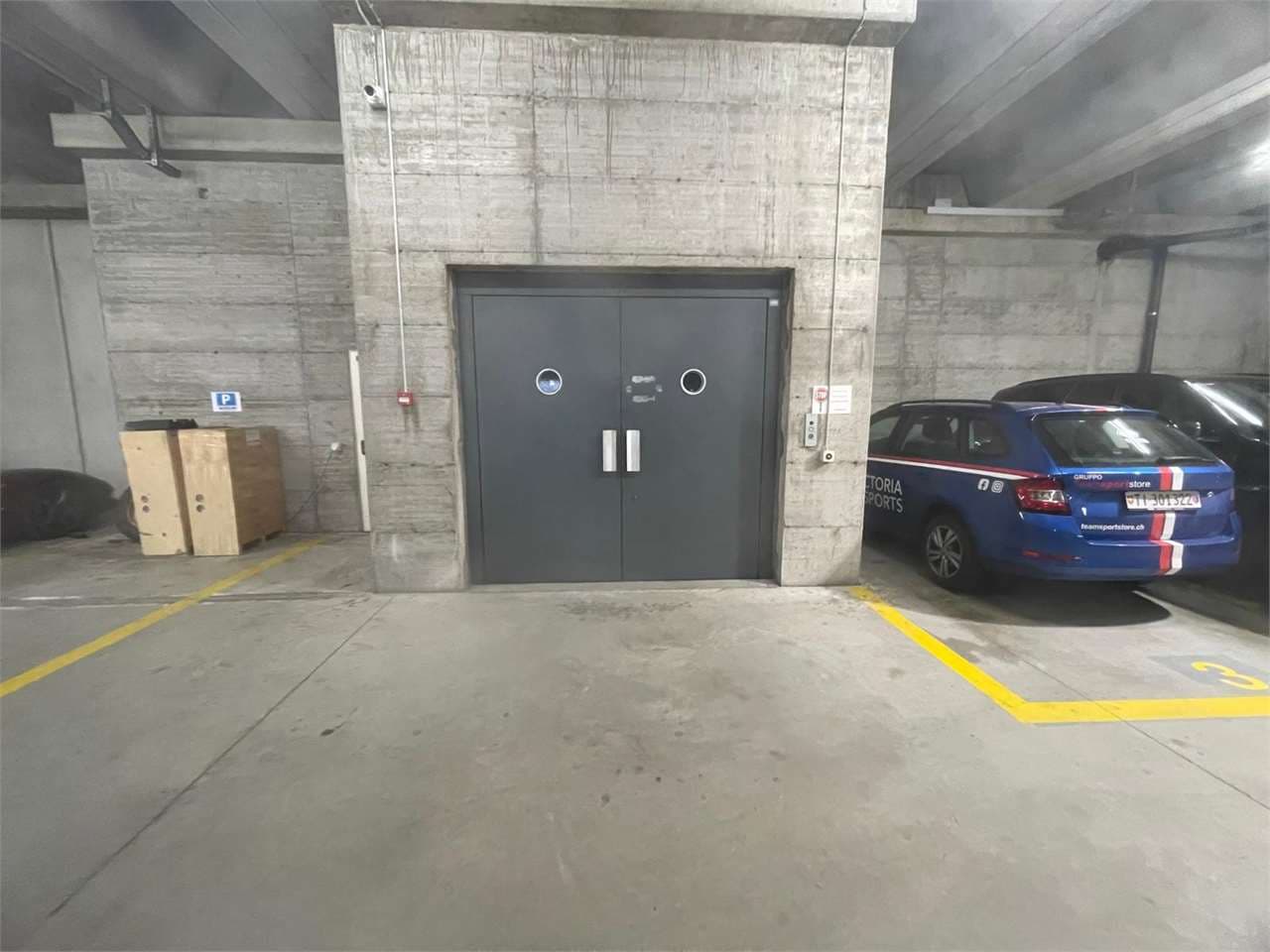 Affittasi Ufficio / piccolo deposito a Manno thumbnail 10